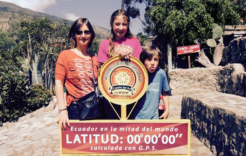 An der "Mitte der Welt" in Quito