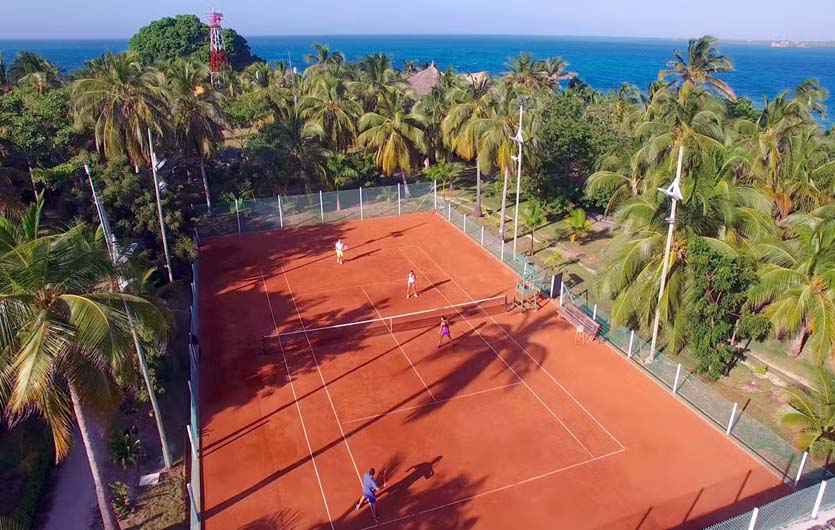 Punta Faro Tennis